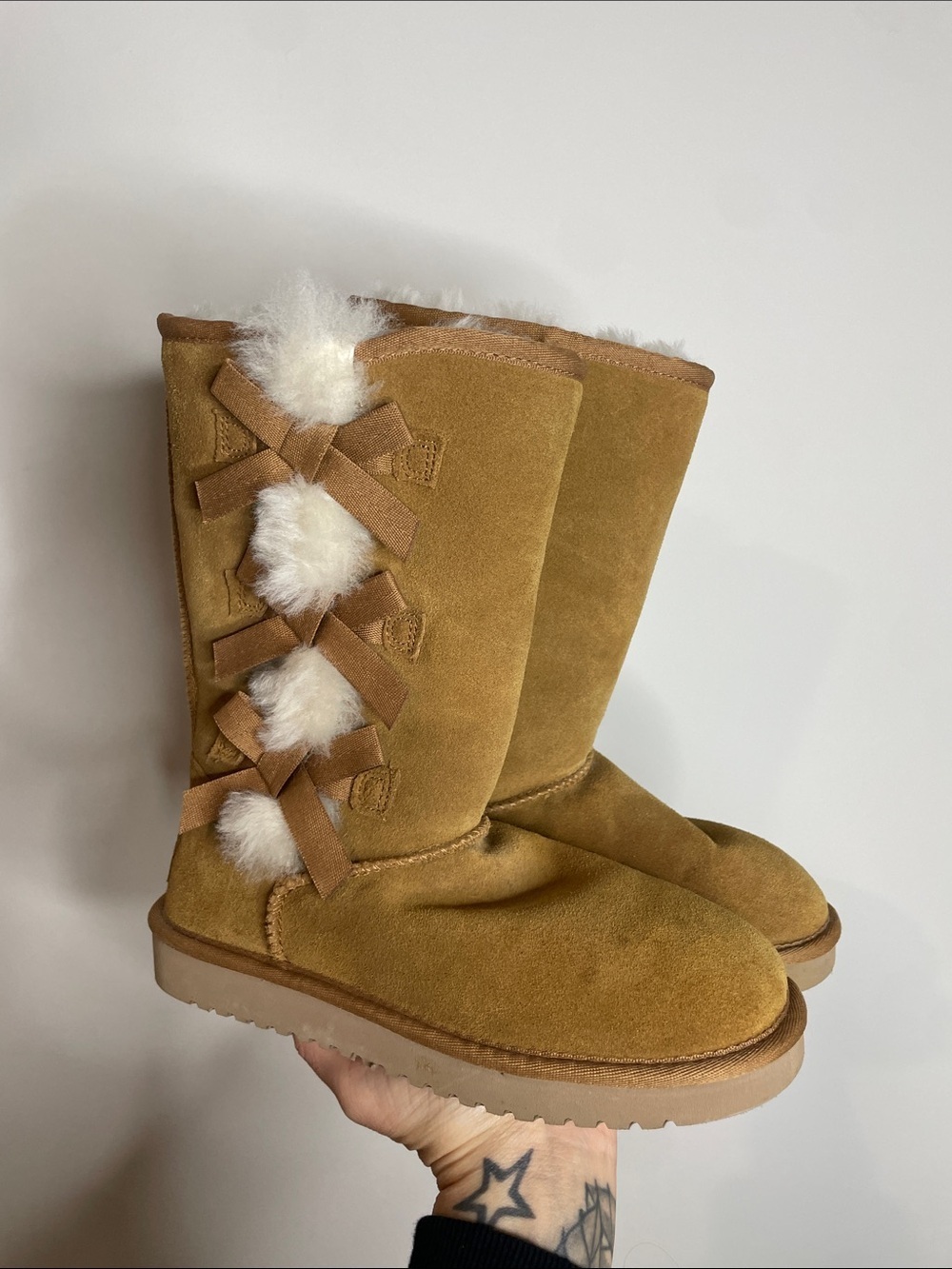 Koolaburra by UGG | Women's Victoria Suede & Faux Fur Boots Chestnut Size 6